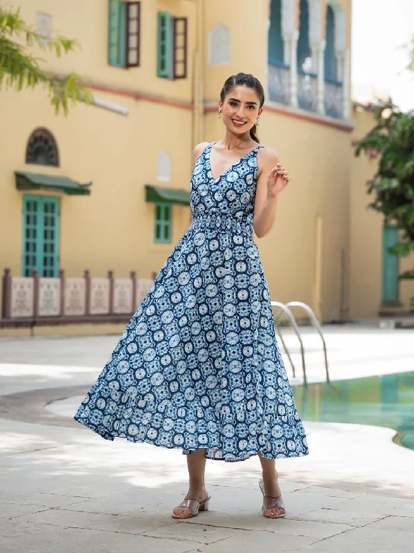 Jashvi Blue Floral Print Pure Cotton Fit & Flare Dress Boatneck Modish Everyday