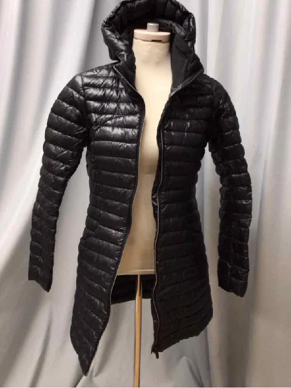 LULULEMON SIZE 6 Ladies COAT Rayon Velvet Corduroy